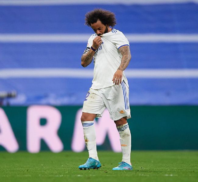 小浪货下面小泬好湿